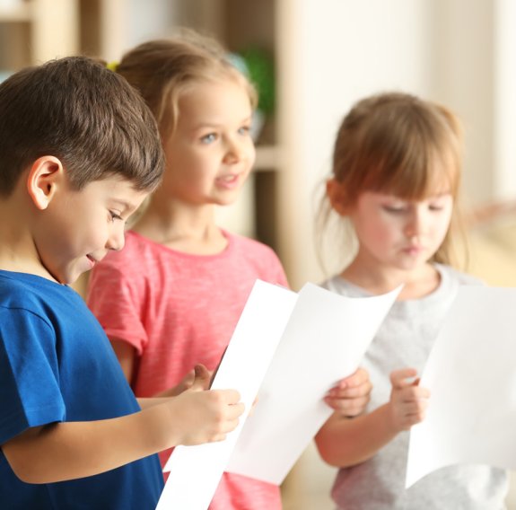 Kinder singen