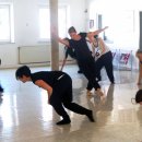 Erwachsene Frauen tanzen Modern in Augsburg