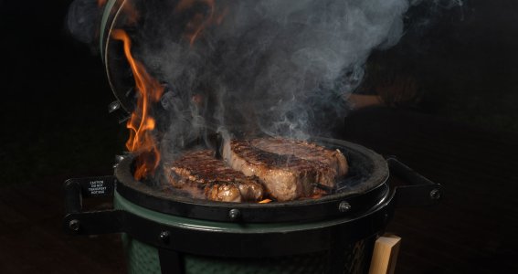 Fleisch auf dem Grill