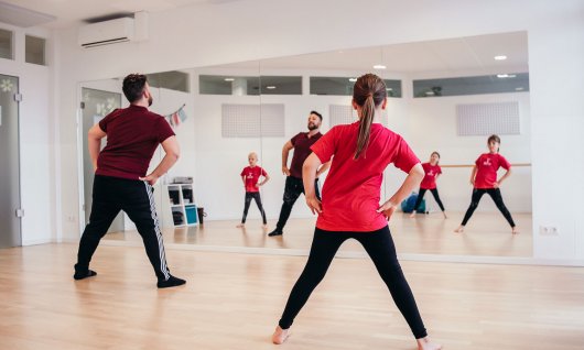 Bereit für die ersten Jazz Tanzschritte