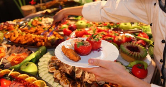 Erwachsene kochen orientalisch
