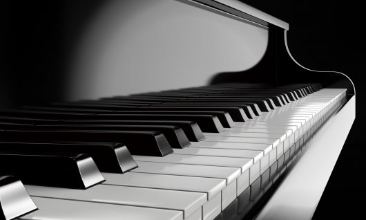 seitliche Klaviertastatur 