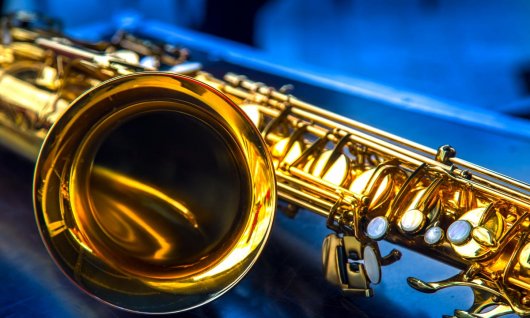 Saxophonekurs für Kinder in München Bild eines goldenen Saxophones