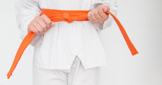Oranger Karategürtel