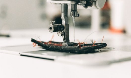 Nahaufnahme einer Nähmaschine