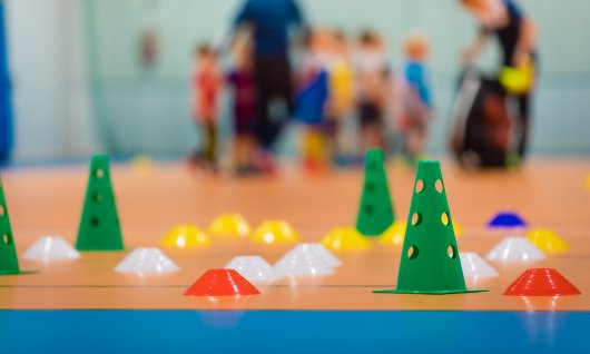 Fußballkurs: Eltern-Kind-Angebot | Eltern mit Kindern 2-5 Jahre | Bonn-Beuel Fußballkurs: Eltern-Kind-Angebot | Eltern mit Kindern 2-5 Jahre | Bonn-Beuel
