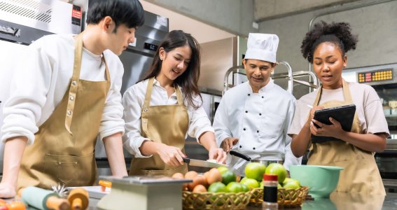 Bewusstes Kochen (flexitarisch / vegetarisch) Das große Gemüse-Finale  | Erwachsene | Sülz
