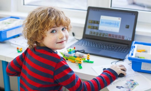 Spielerisch Programmieren lernen | 10  - 14 Jahre | Video