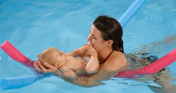 Babyschwimmen | 4  - 6 Monate | Bogenhausen