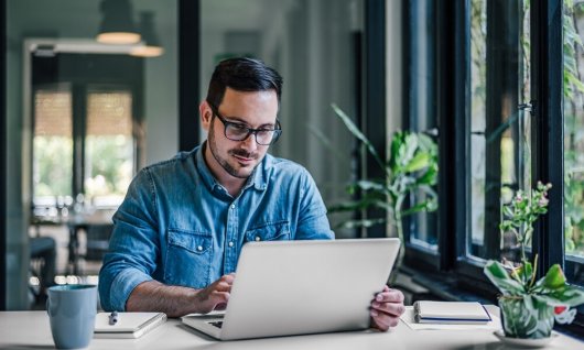 Präsentationen mit Prezi Present und Prezi Video | Erwachsene | Moosach Präsentationen mit Prezi Present und Prezi Video | Erwachsene | Moosach