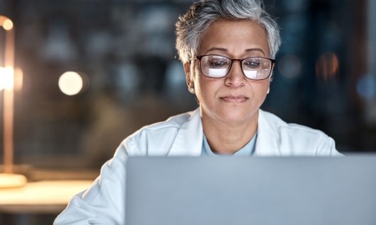 Absätze, Aufzählungen und Einzüge formatieren | Erwachsene | Online Absätze, Aufzählungen und Einzüge formatieren | Erwachsene | Online