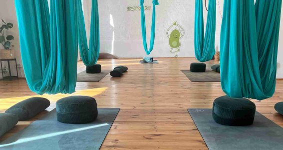 Aerial Yoga | Erwachsene | Pempelfort