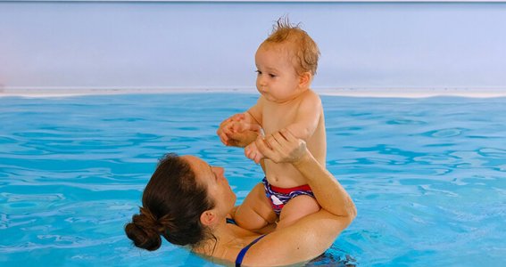 Babyschwimmen (altersgemäße Einteilung) | 7  - 9 Monate | Thalk.Obersendl.-Forsten-Fürstenr.-Solln