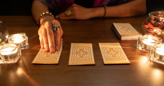 Kartenlegen: Tarot Meister werden | Erwachsene | Kessenich