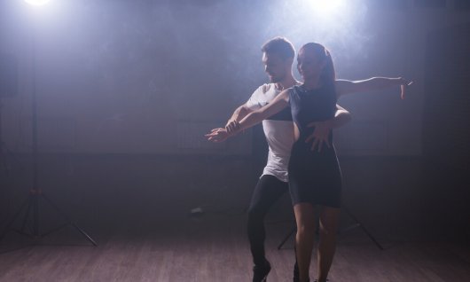 Bachata Mittelstufe 1 | Erwachsene | München