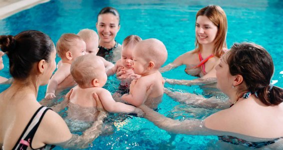 Babyschwimmen | 2  - 6 Monate | Oberföhring
