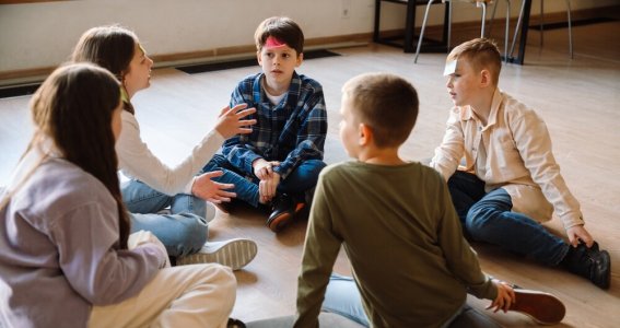Hilfe holen & Rolle des Täters und Opfers | 8  - 12 Jahre | Neustadt-Süd