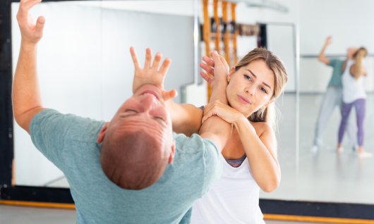 Selbstverteidigungskurs | Erwachsene | Zollstock