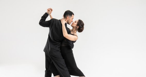 Latein Solo-Training Cha Cha Cha 2 | Erwachsene | Maxvorstadt