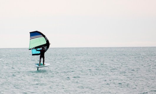 Wingfoil Basiskurs | Erwachsene | Hoven