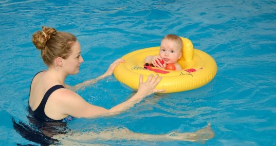 Aquafitness mit Baby  | 6 Monate - 1 Jahr | Oberföhring