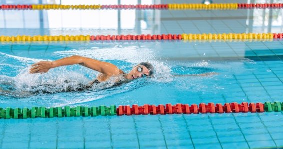 Kraulanfängerkurs Schwimmen | Erwachsene | Moosach