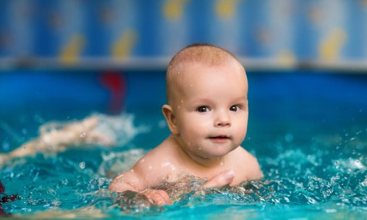 Babyschwimmen | 4  - 6 Monate | Oberföhring