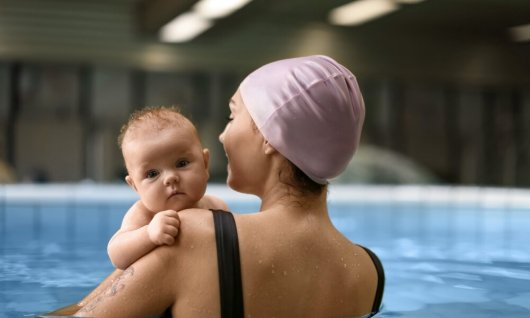 Babyschwimmen | 2  - 4 Monate | Oberföhring