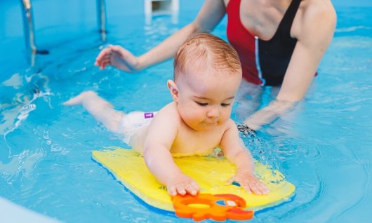 Babyschwimmen | 3  - 6 Monate | Atter