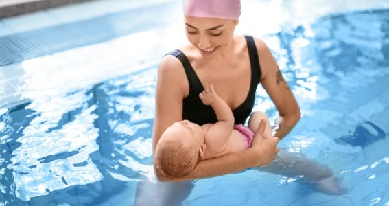 Babyschwimmen | 3  - 6 Monate | Greven