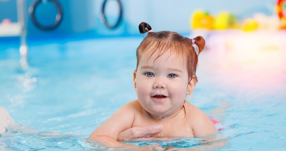Babyschwimmen | 7 Monate - 1 Jahr | Hopsten