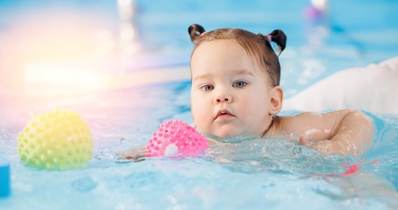 Babyschwimmen | 7 Monate - 1 Jahr | Hopsten