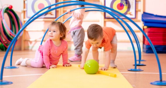 Kinderturnkurse Minis | 1  - 2 Jahre | Innenstadt