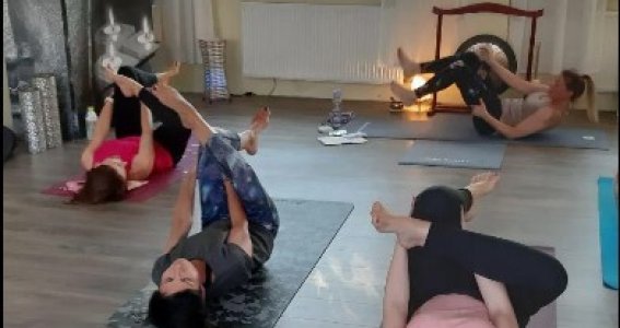 Faszien Pilates für Anfänger: Tiefenmuskulatur | Erwachsene | Werne