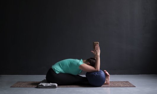 Yogakurs: Yin Yoga | Erwachsene | Kareth