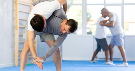Kampfsport: Sambo für Anfänger | Erwachsene | Mitte