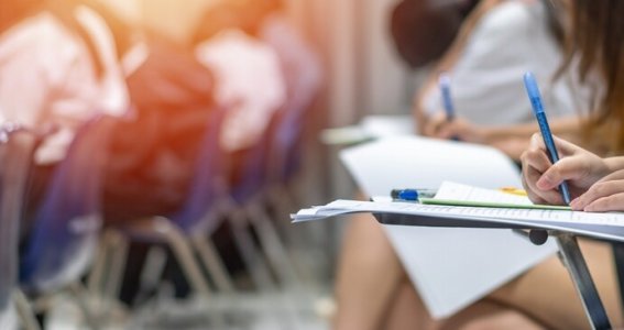 Deutschkurse für Mediziner - Fachsprachenprüfung | Erwachsene | Innenstadt
