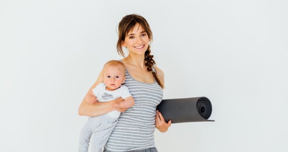 Postnatal Yoga  Kurse nach der Geburt | Mamas | Düsseldorf