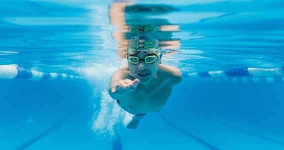 Schwimmkurs: Gold | 4  - 12 Jahre | Farmsen-Berne