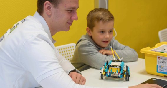 Spannende Robotik-Kurse für Kinder | 5  - 6 Jahre | Unterbiberg