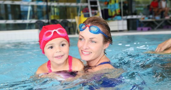 Wassergewöhnung mit einer Begleitperson im Wasser | 3  - 4 Jahre | Fürstenried West