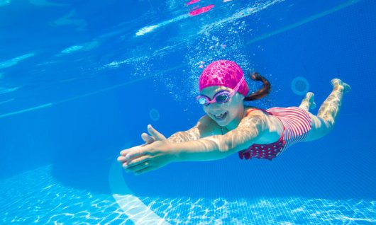 Schwimmkurs: Anfänger für Kinder | 4  - 12 Jahre | Grünwald Schwimmkurs: Anfänger für Kinder | 4  - 12 Jahre | Grünwald