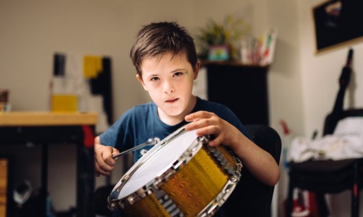 Musik & Bewegung für autistische Kinder | 5  - 15 Jahre | Altstadt-Lehel Musik & Bewegung für autistische Kinder | 5  - 15 Jahre | Altstadt-Lehel