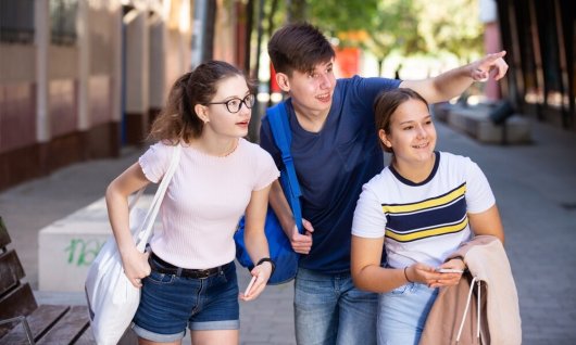 Sommerferien: Freiburg Englisch Day Camp | 9  - 16 Jahre | Oberau Sommerferien: Freiburg Englisch Day Camp | 9  - 16 Jahre | Oberau