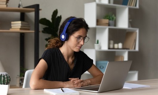 Einzelcoaching für Artists & Songwriter:innen | Erwachsene | Online