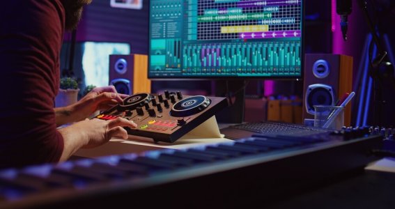 Songproduktion: Ready Masterclass | Erwachsene | Limmer