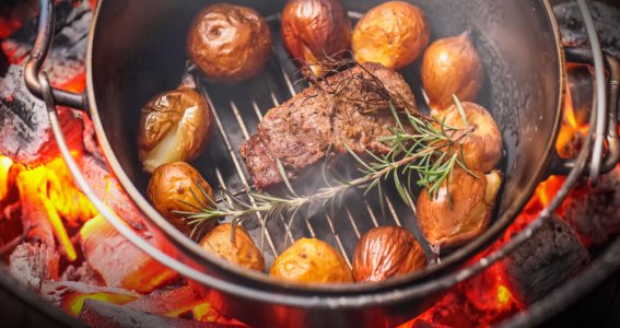 Grillseminar: Dutch Oven & Feuerplatte | Erwachsene | Huckingen