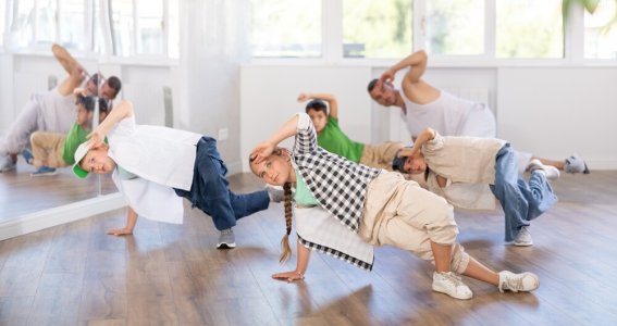 Breakdance Basics | 8  - 12 Jahre | Au-Haidhausen