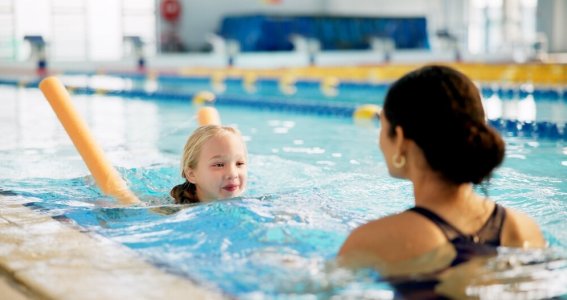 Schwimmkurs: Anfänger  | 4  - 12 Jahre | München