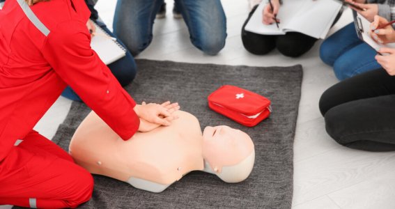 Erste Hilfe für Babys und Kinder Kurse | Erwachsene | Ludwigsvorstadt-Isarvorstadt